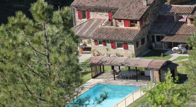 Студия с видом на бассейн Le Mas du Mont-Long - Sud Ardèche