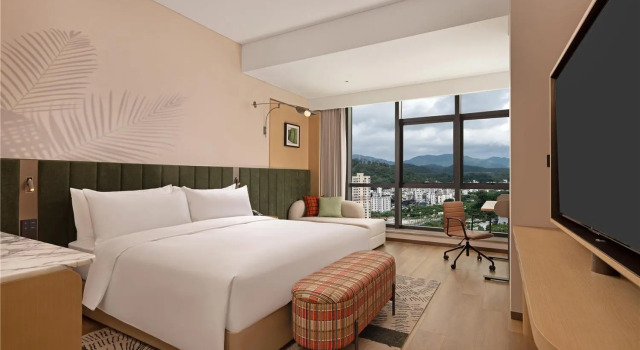 Номер Deluxe Hilton Garden Inn Maoming Xinyi