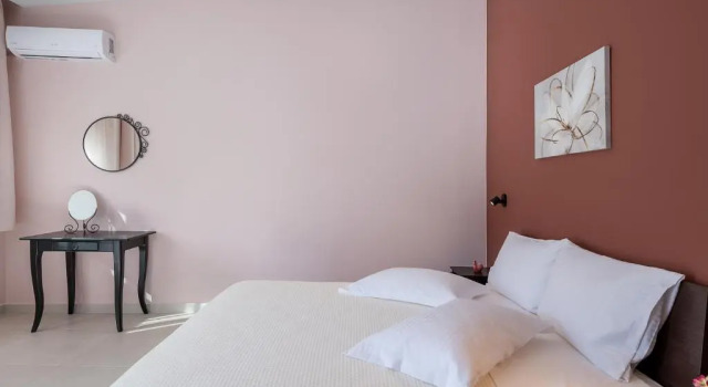 M City Apartments 100m from the beach, Забронировать Апартаменты/квартира Апартаменты Ханья, рядом с Presentation of the Virgin Mary Cathedral, Апартаменты/квартира