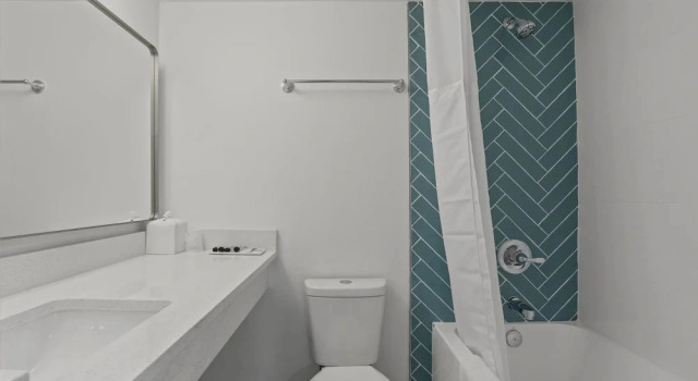 Семейная студия Fins Inn & Suites