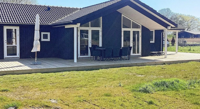 10 Person Holiday Home in Idestrup, Book Feriehus Villaer i Idestrup, Villa