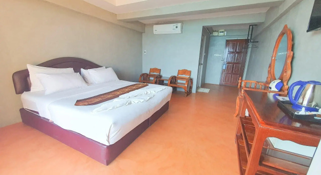Jirawan Hotel