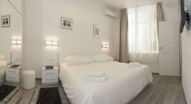 Апартаменты Standard Bouganvillea Split Apartments