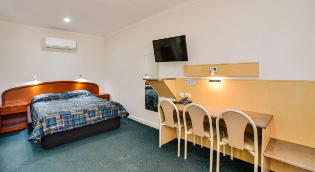Трёхместный номер Standard Comfort Inn & Suites Augusta Westside
