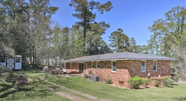 Коттедж Spacious Retreat ~ 1 Mile to Augusta National!