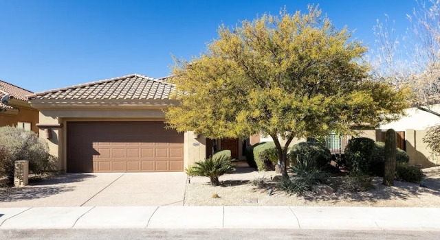 New Listing! Luxe 3br Desert Ridge 3 Bedroom Home