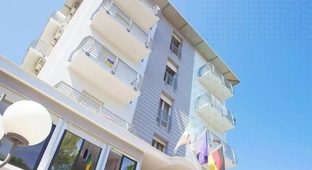 Hotel New Castle, Забронировать Отель Отели Чезенатико с парковкой, Парковка