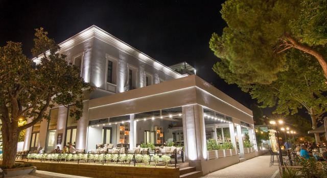 Panellinion Luxury Rooms