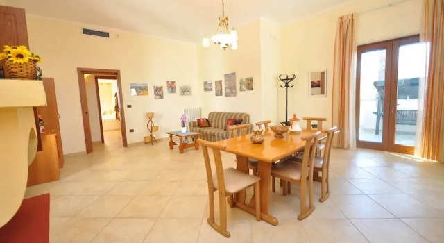 Вилла Villa Marechiaro 50 m From the sea 3 Bedrooms 2 Bathrooms