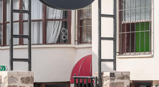 Mono Hotel