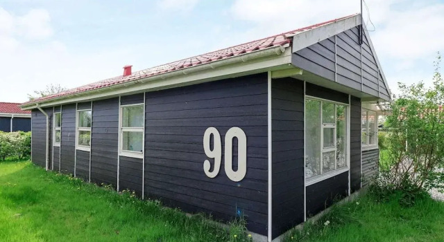4 Person Holiday Home in Hadsund, Rezervasyon Tatil Evi Vestjylland otoparklı oteller, Otopark