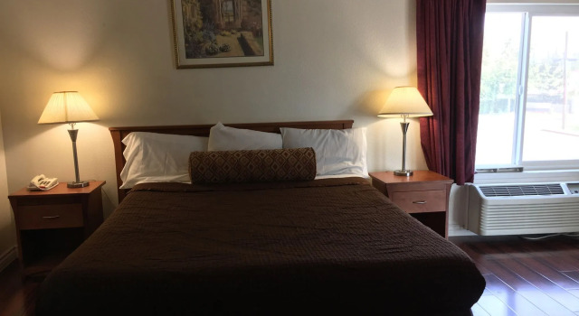 Riverside Inn & Suites, Reserva ahora Hotel Hoteles en Riverside con desayuno, Desayunos