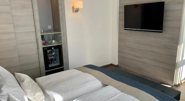 Полулюкс Hotel Domhof