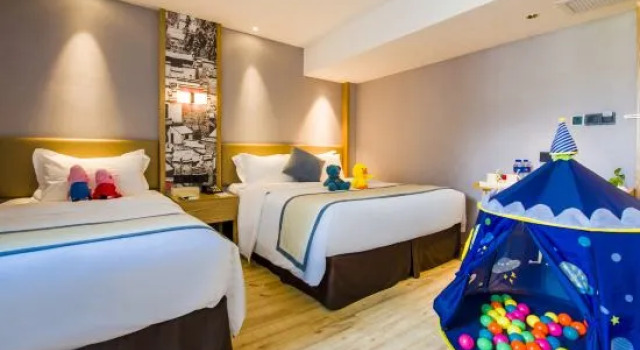 Семейный тент Joynice Hotel (Huangshan Tunxi Old Street,Xin'an Riverside)