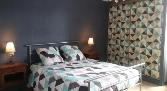 Le Meix Claude bulland, Book Hotel Vergisson Cote du Maconnais-Beaujolais