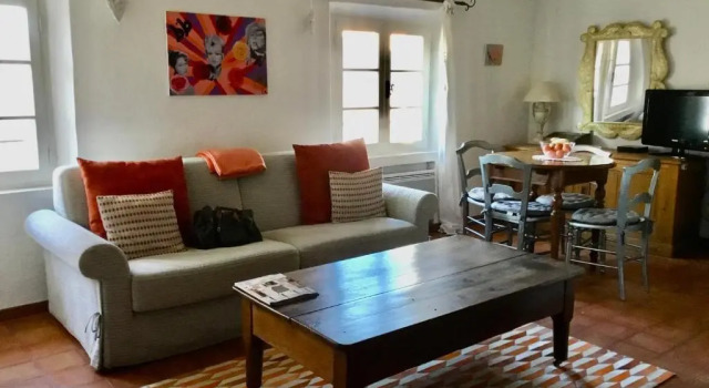Апартаменты Ravissant studio climatisé Gambetta Miséricorde au cœur de Saint-Tropez