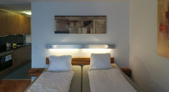 Apartments Cresta