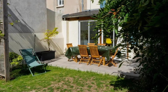 Коттедж Grande maison chaleureuse Angers Centre