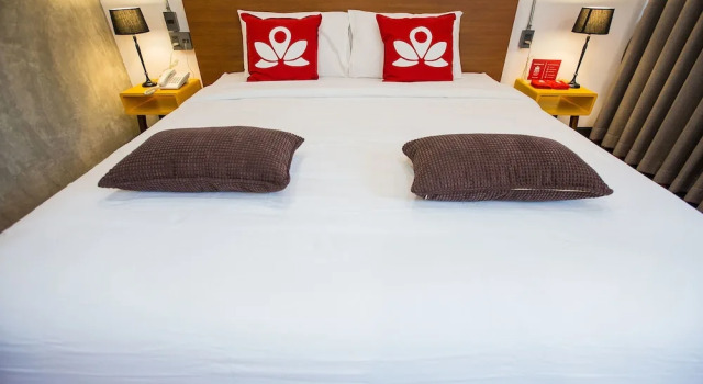 ZEN Rooms Nimman 13, Забронировать Отель Отели Чиангмай с парковкой, рядом с Нимман Хаемин, Парковка