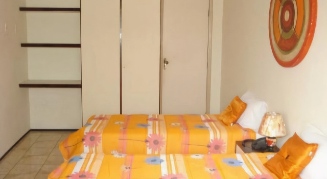 Hugo Plaza, Rezervovat Hotel Hotely v Bahia se snídaní, Snídaně