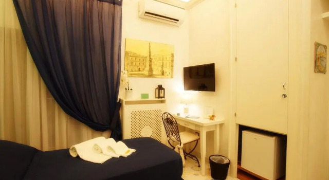 Le Vie Di Napoli B&B, Забронировать Отель Неаполь - исторический центр Неаполь, рядом с Ospedale degli Incurabili