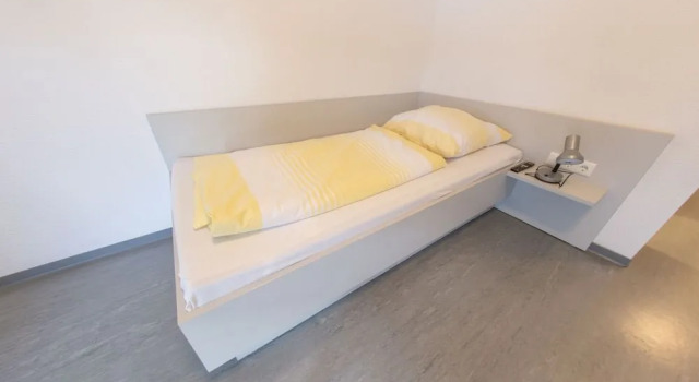 Stäy Apartmenthaus und Monteurzimmer, Забронировать Апартаменты/квартира Мангейм Мангейм, рядом с Luisenpark Gardens