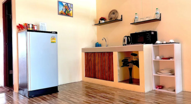Двухместный номер Deluxe с балконом Breezy House Jomtien
