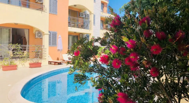 Апартаменты Apartment "Glücks-Griff" im Bečići Sunset, B1L1