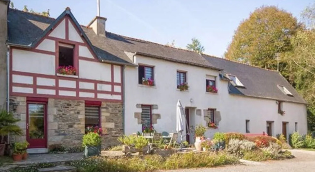 Chambres d'Hotes La Ferme de Bizoin, Reserva ahora Hotel Merléac 