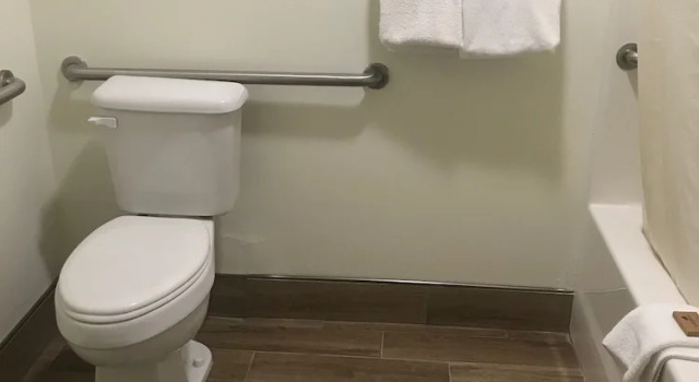 Четырёхместный номер Standard Madison Inn Lodge