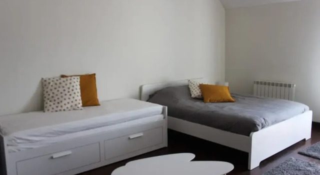 Magnifique Studio 4 Personnes, Book Hotel Hotels in Burgundy with a Pool, Swimming Pool