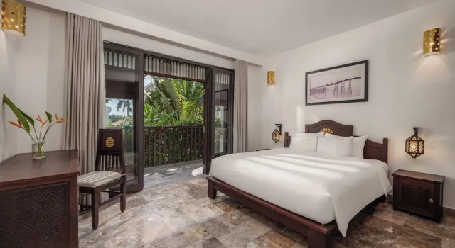 Трёхместный семейный номер Standard с видом на сад Legacy Hoi An Resort