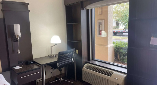 Двухместный номер Standard Quality Inn Dalton Central
