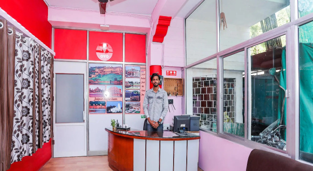 OYO 22047 Hotel JAL MAHAL, Забронировать Отель Отели штата Раджастхана с завтраком, Завтраки