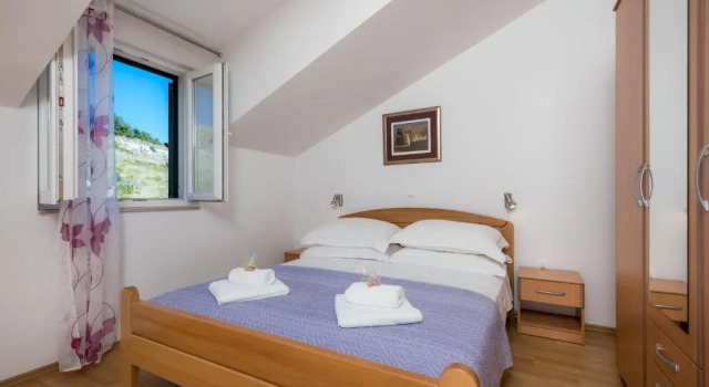 Апартаменты c 1 комнатой с балконом и с видом на море Apartments Plazibat