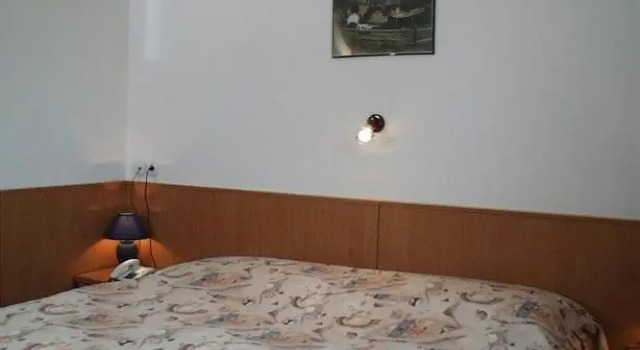 Люкс Hotel Szeleta