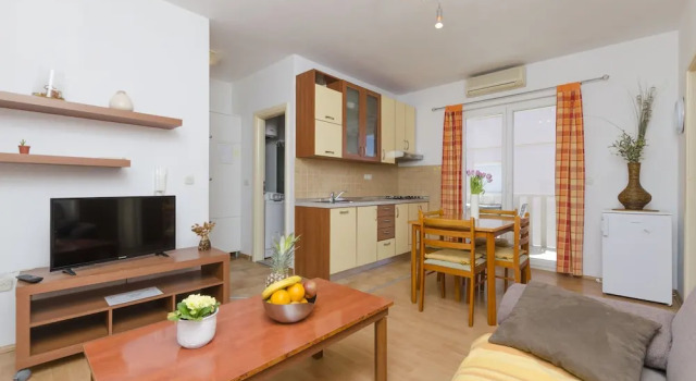 Apartment Lena