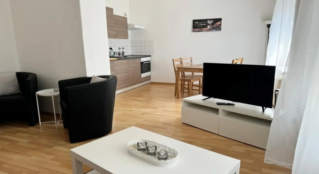 Ferienwohnung in Zwickau, Забронировать Отель Цвиккау Саксония