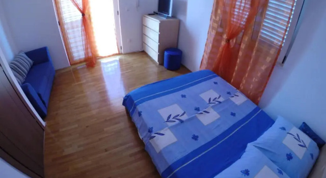 Apartments Romana