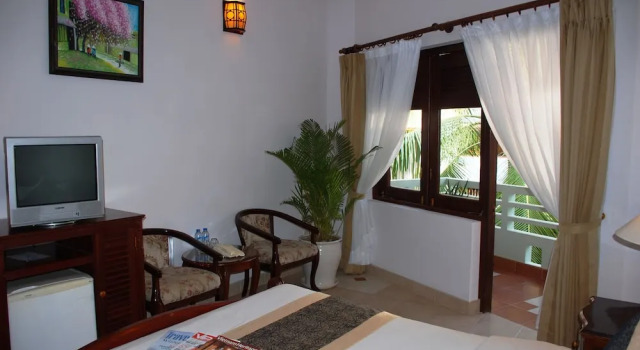 Номер Superior с балконом и с видом на сад Canary Beach Resort