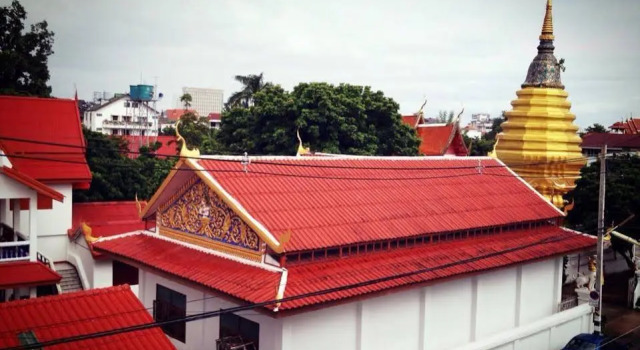 Ton Hug Guesthouse, Забронировать Отель Отели Чиангмай с парковкой, рядом с Nong Buak Hard Public Park, Парковка
