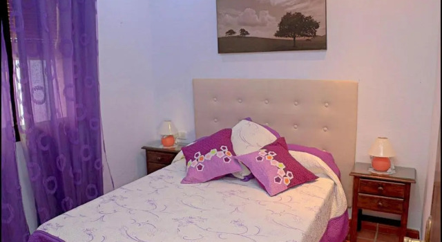 Acogedor chalet con piscina