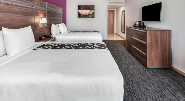Четырёхместный номер Standard с видом на внутренний двор La Quinta by Wyndham San Jose Chiapa Puebla