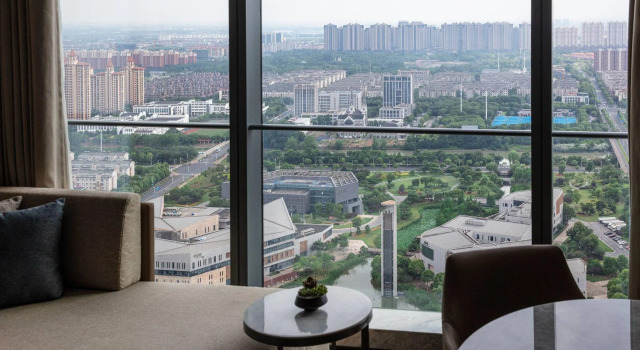 Двухместный номер с видом на сад Zhangjiagang Marriott Hotel