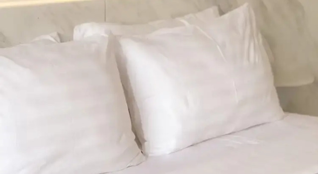 Номер Standard с балконом The Room Hotel