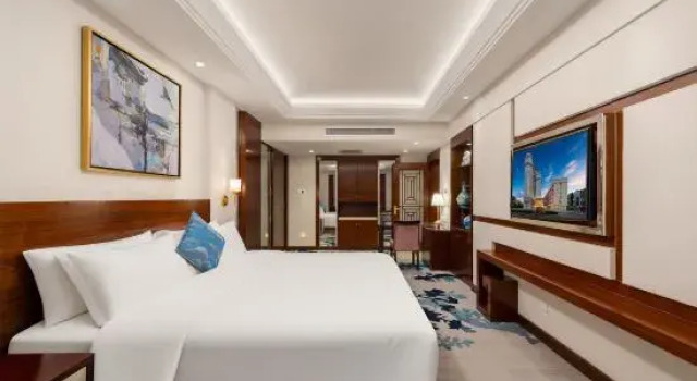 Люкс Shandong Yizheng Hotel
