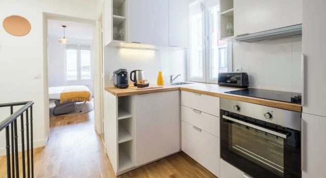 Апартаменты Cosy Apartment in the Heart of Belleville 6p/2bedroom