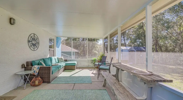 Коттедж Citrus Springs Retreat w/ Grill & Screened Porch!