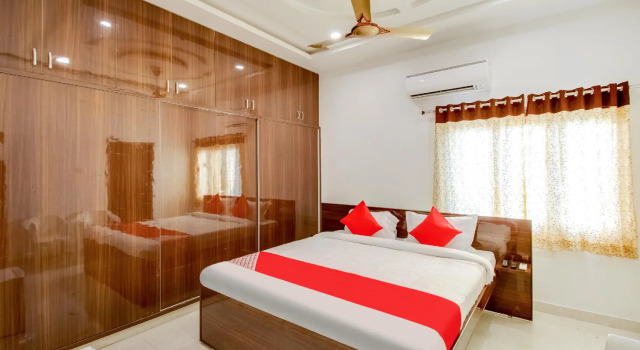 CAPITAL O 37958 Rvn Guest Inn, Book Pension Nellore Andhra Pradesh