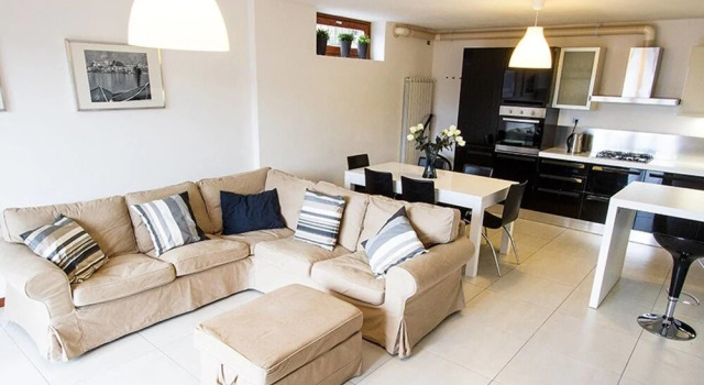 Family Friendly Italian Lakes 3 Bedroom Villa With Wifi, Bbq, Lake Views, Games Console, Забронировать Вилла Думенца Provincia di Varese